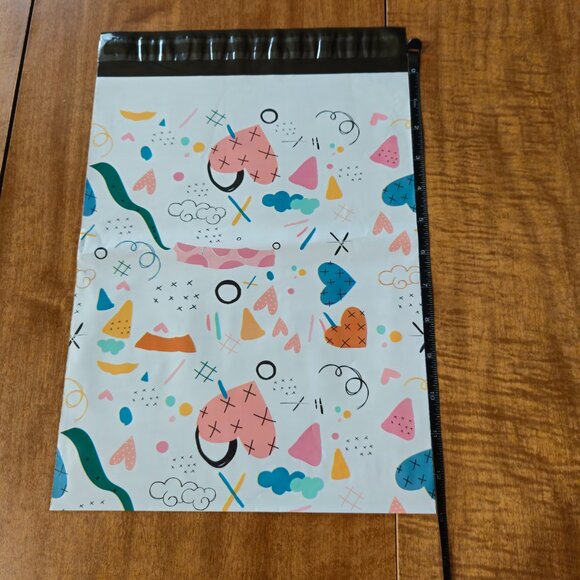 Hearts Polymailers 10x12 25ct. - Picture 2 of 9